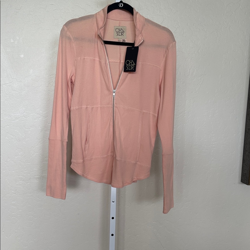 NWT Chaser small Zip-Up Jacket with kangaroo pockets and thumb holes